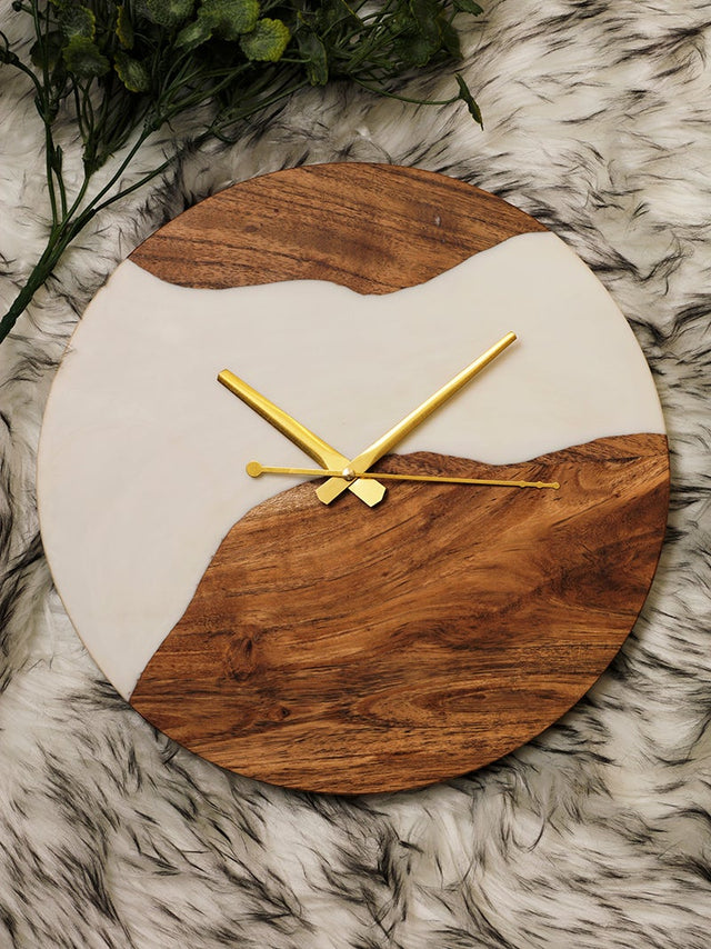 Icicle Wood Epoxy Wall Clock (Round) - Silken